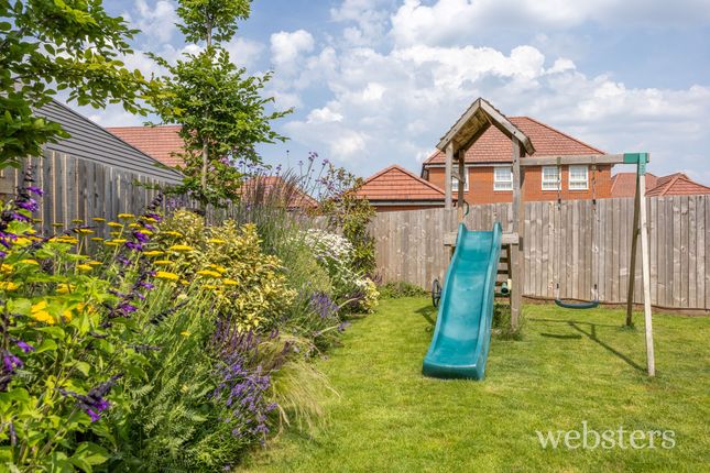 17 Salman Road, Norwich photo 4