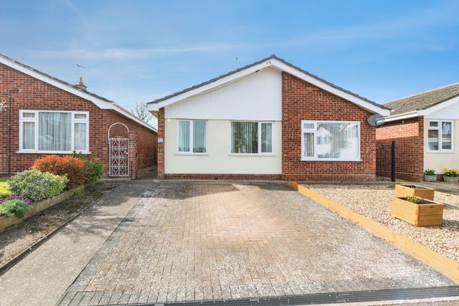 3-bed house on 17, Dorothy Hodgkin Court, Beccles, £260,000