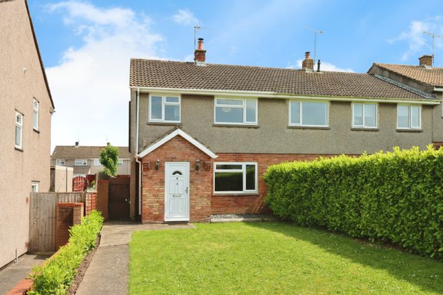 End terrace house for sale in Windrush Court, Thornbury, Bristol, Gloucestershire