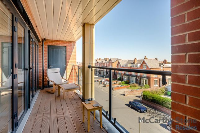 24 Orchid Court, South Promenade, Lytham St. Annes photo 3