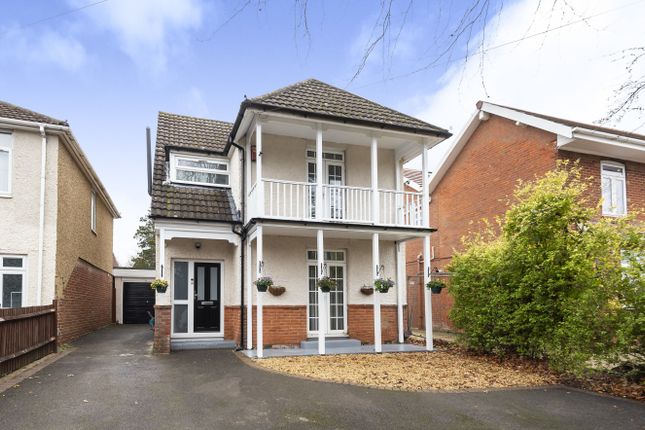 Thumbnail Detached house for sale in Leigh Road, Chandler's Ford, Hampshire