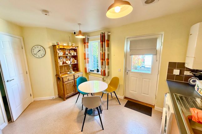 14 Bakery Close, Commercial Road, Pontypool photo 4