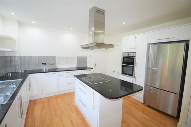 Knotts Green Rd E10