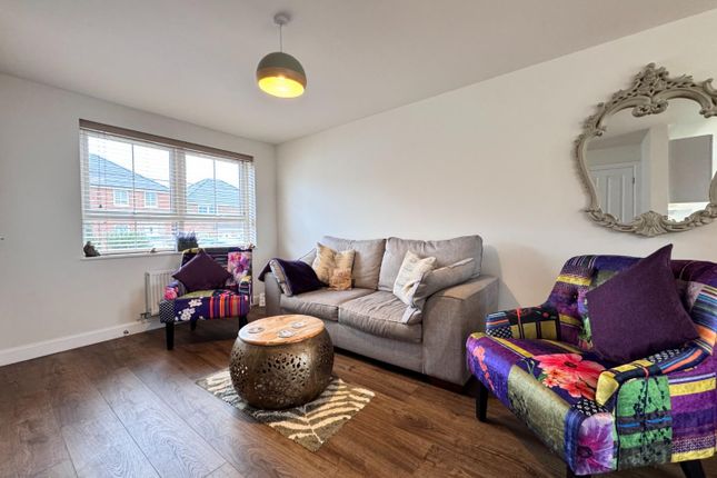 13, Hanbury Grove, Hartlepool photo 4