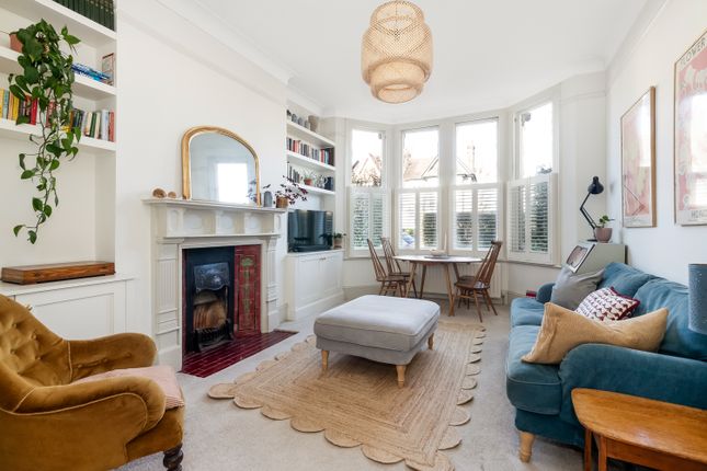 Flat for sale in Bargery Road, London