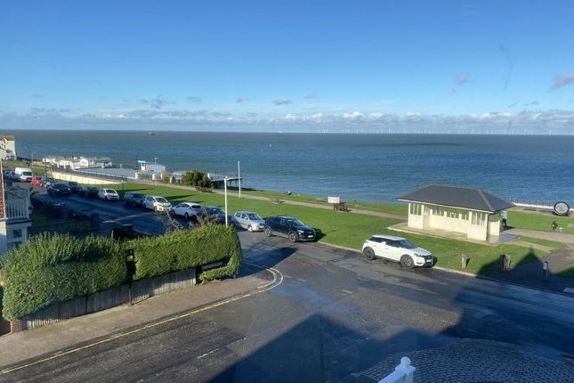Thumbnail Flat to rent in Apartment 13, 18 Beacon Hill, Herne Bay