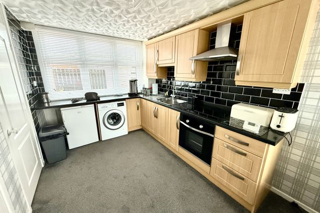7, Earleston Walk, Hartlepool photo 3