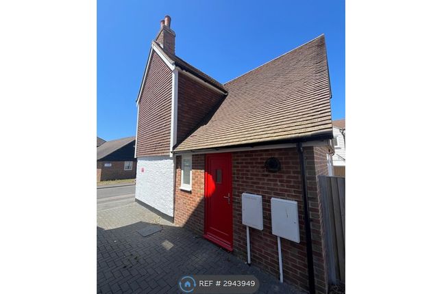 Penny Red, Bleak Road, Lydd photo 3