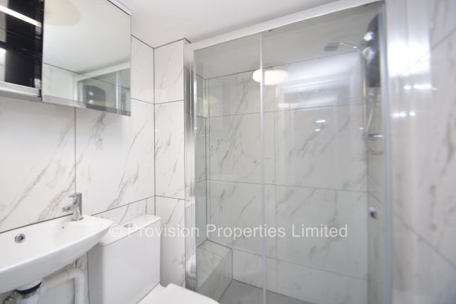 Hessle View, Hyde Park photo 5