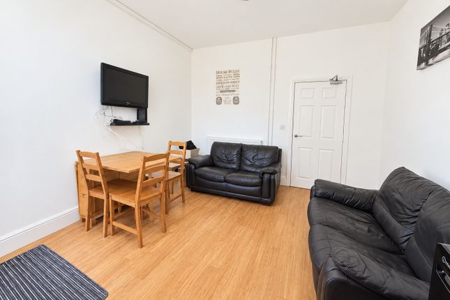 Boultham Avenue, Lincoln photo 4