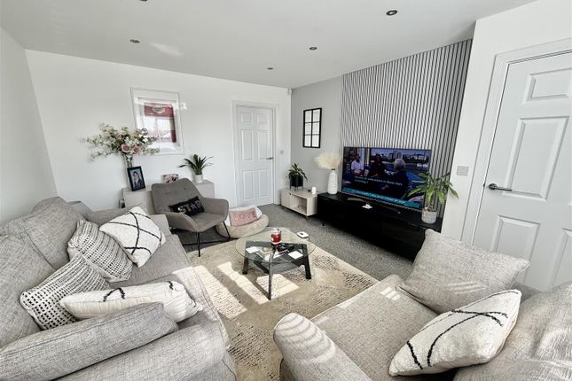 9, Penshaw Place, Houghton Le Spring photo 3