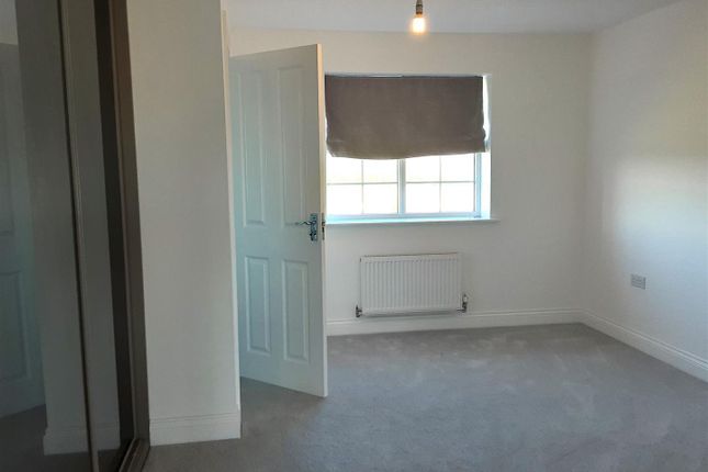 Terraced house to rent in Langton Walk, Stamford