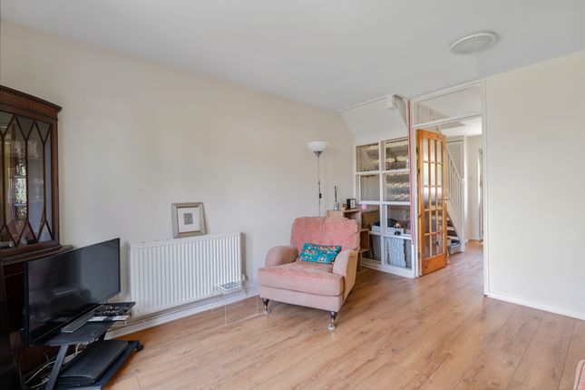 25, Campion Close, Warsash photo 4