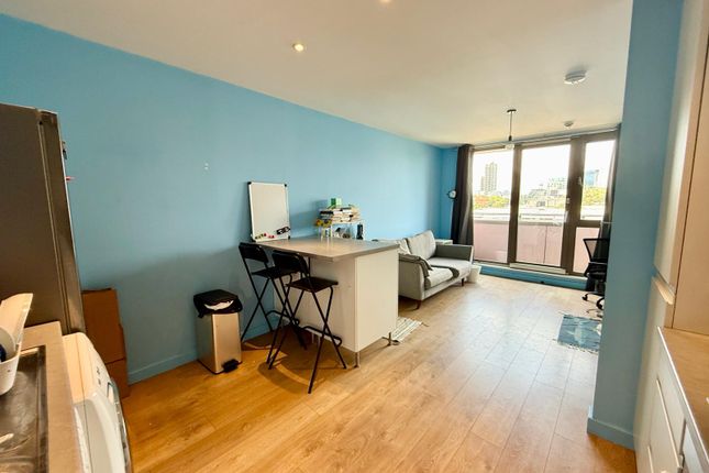 2, Spencer Way, LONDON photo 5