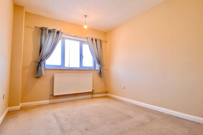 1, Hurrell Road, Great Yarmouth photo 4