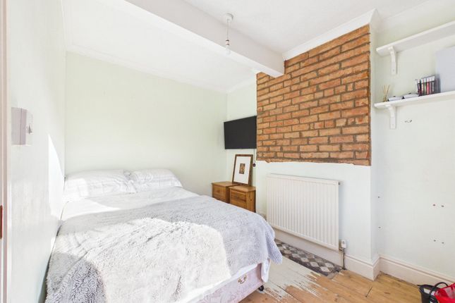 34, Malvern Road, Gloucestershire photo 4