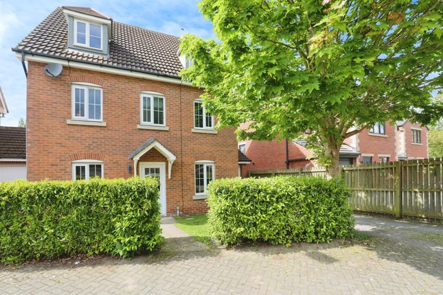 Thumbnail Detached house for sale in Robin Close, Selby
