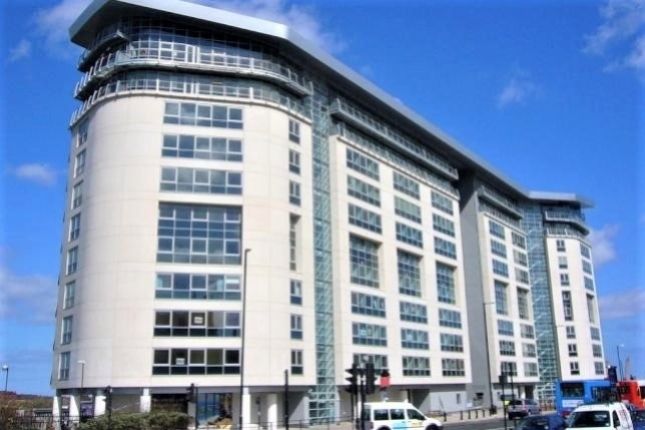 Lrg_Echo Building External