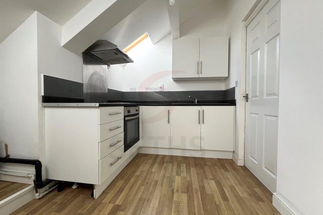 Flat 5, 32a, Brandon Street, Leicester photo 3