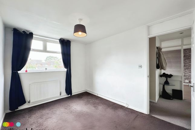 Maisonette to rent in Wood Dale, Great Baddow, Chelmsford