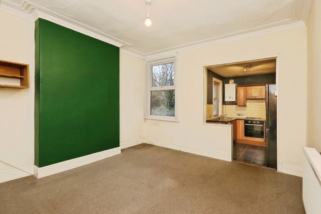 53, Sandford Grove Road, Sheffield photo 3