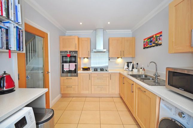 2, Bushnell Place, Maidenhead photo 3