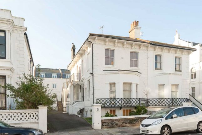 Flat to rent in Medina Villas, Hove, East Sussex