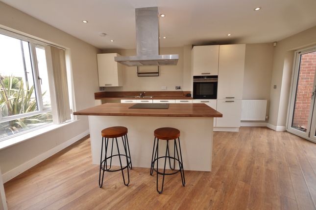 2, Heyford Court, Doncaster photo 4