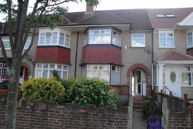 Thumbnail Terraced house to rent in Costons Lane, Greenford