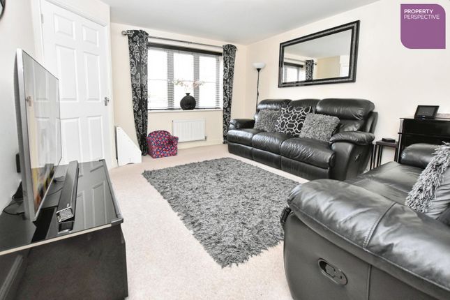 39, Bonneville Road, Hinckley photo 2