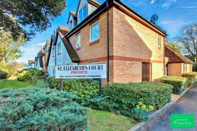 Flat 18, St. Elizabeths Court, Mayfield Avenue, London photo 3