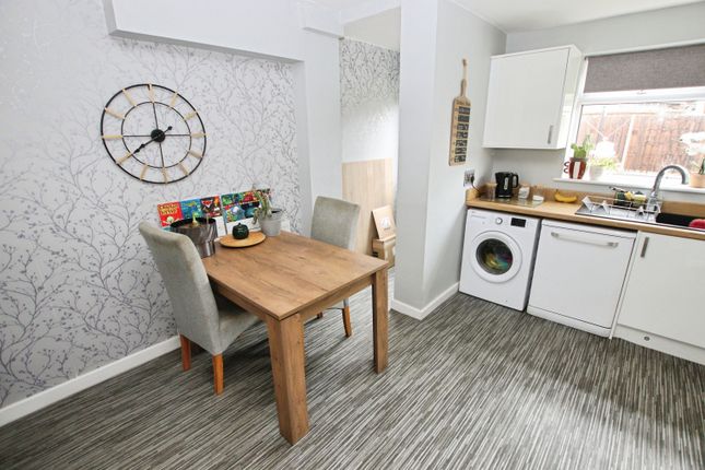 13, Minting Close, Lincoln photo 2