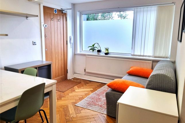 Flat 1, 2, Lon Hendre, Aberystwyth photo 3