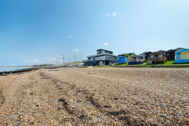Beach Hut 59, Tankerton East,, Marine Parade, Whitstable photo 5
