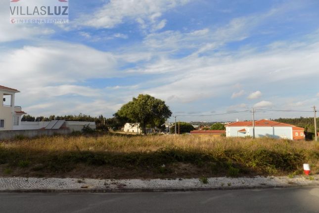 Land for sale in 2510 Óbidos Municipality, Portugal