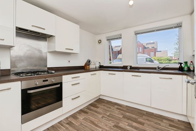 Flat 1, 8, Hengrove Way, BRISTOL photo 4