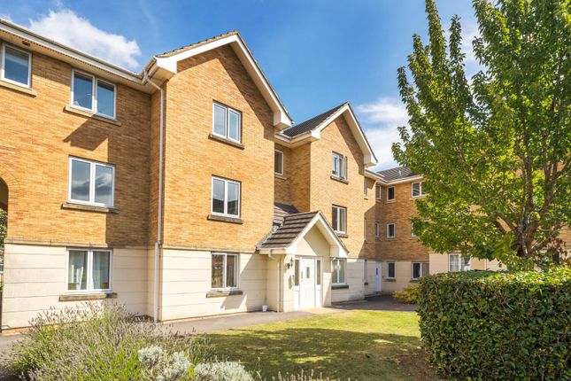 Thumbnail Flat for sale in Lloyd Close, Cheltenham