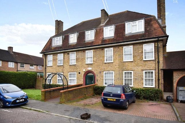 Thumbnail Property for sale in Gilton Road, London