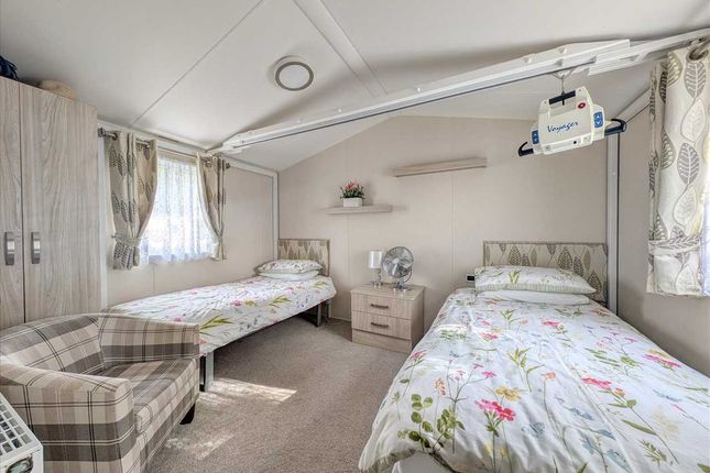 Joanie, Mv15,, Seawick Holiday Park, St Osyth photo 2