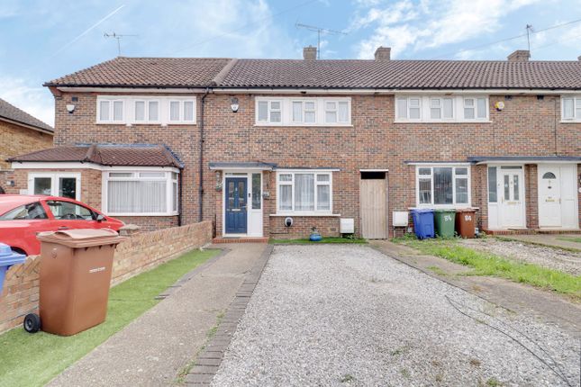 Thumbnail Terraced house for sale in Nethan Drive, Aveley