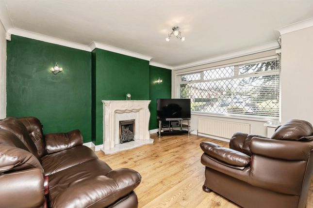 35, Old Road, LEEDS photo 4