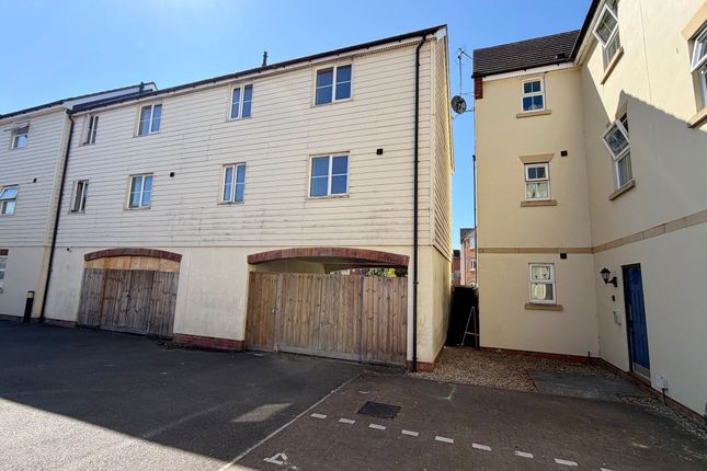49 Mazurek Way, Swindon photo 3