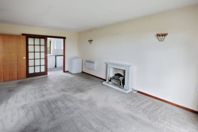 19 Sackville Court, Fairfield Road, East Grinstead photo 4