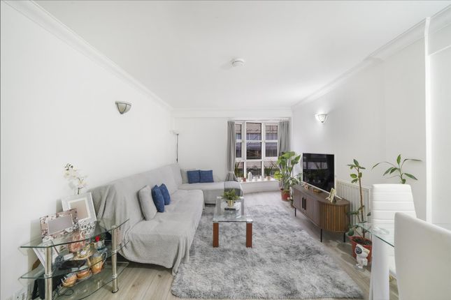 406, Belvedere Heights, 199 Lisson Grove, London photo 2