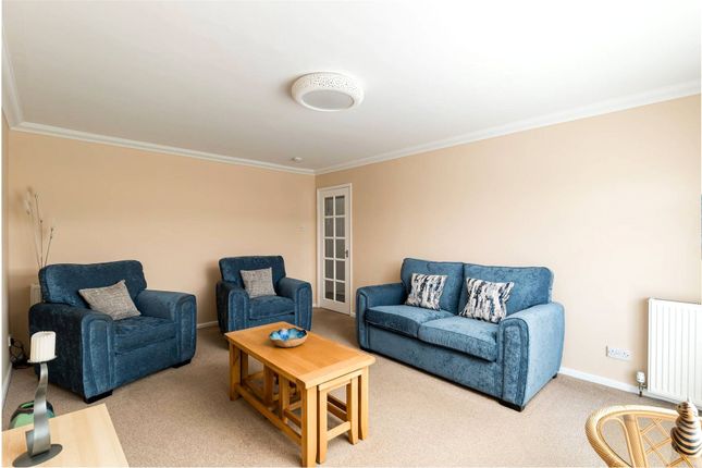 38, Cockburn Crescent, Balerno, Edinburgh, EH14 photo 4