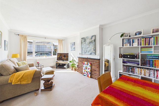 47, East Fairholme Road, Cornwall photo 2