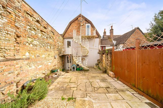 18, East Street, Blandford Forum photo 4