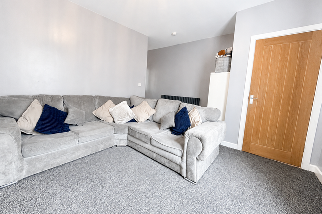 82, Penrhys Road, Pentre photo 4