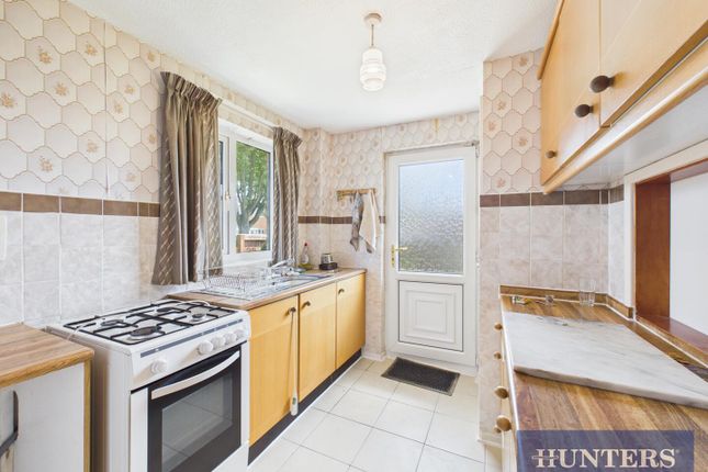 59, Viking Road, Bridlington photo 2