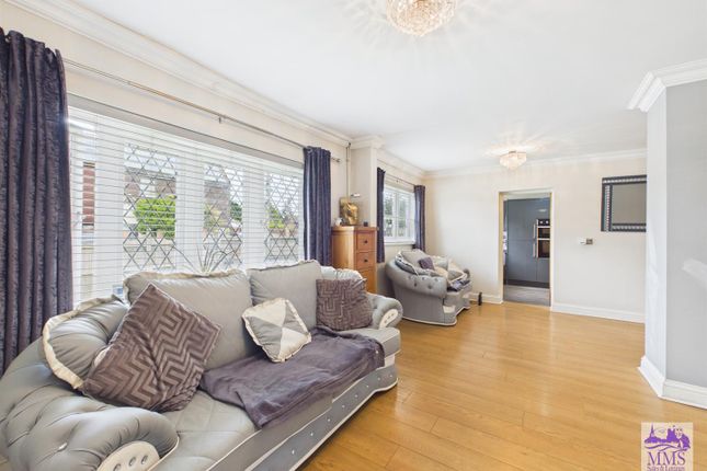 2, Tennyson Avenue, Cliffe Woods photo 4